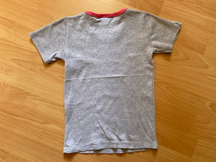 Beau maillot de corps gris et rose PETIT BATEAU T. 8 ans/128 cm fille TBE - photo numéro 2