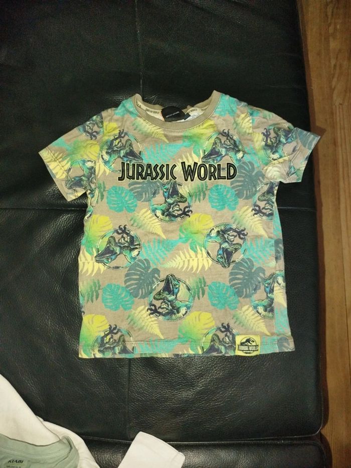 T-shirt garçon 6 ans - photo numéro 2