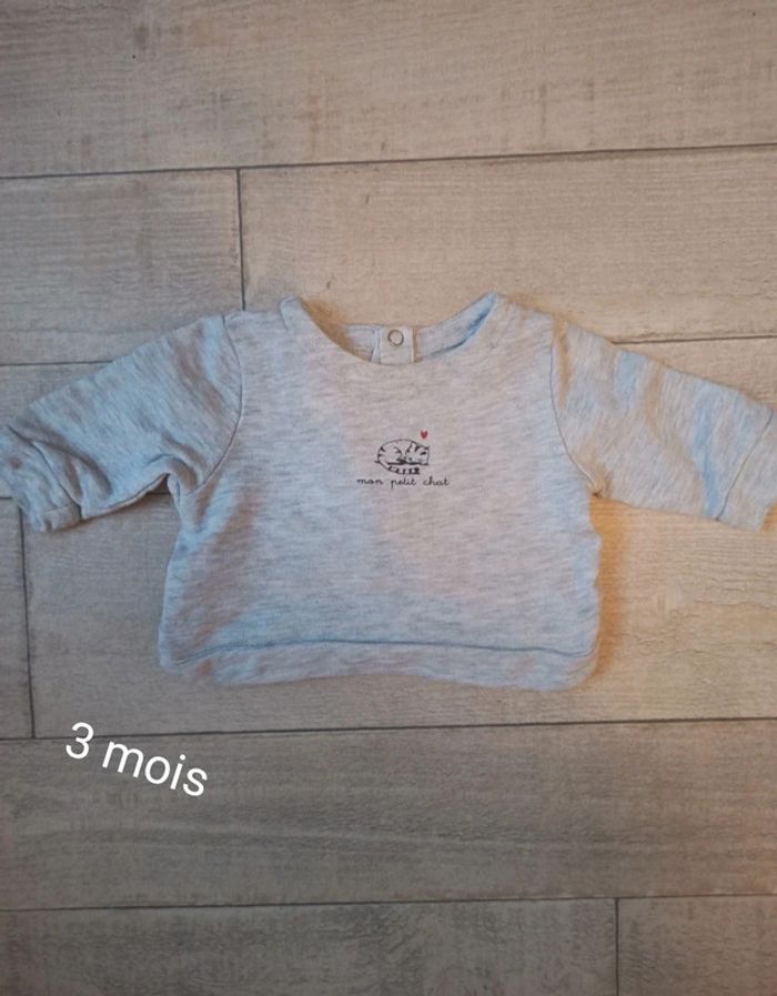 Pull Kiabi 3 mois