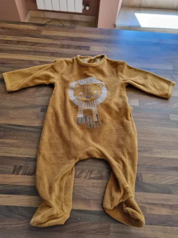 Pyjama lion 3 mois
