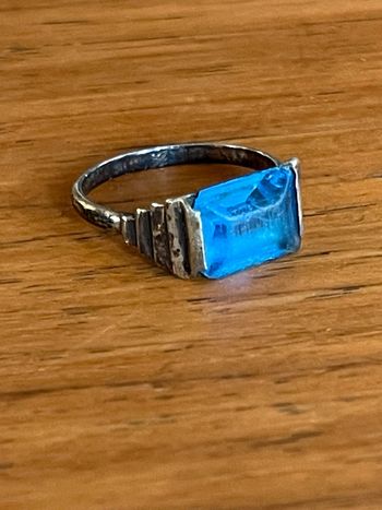 Bague vintage avec pierre bleue saphir ? TDD 54
