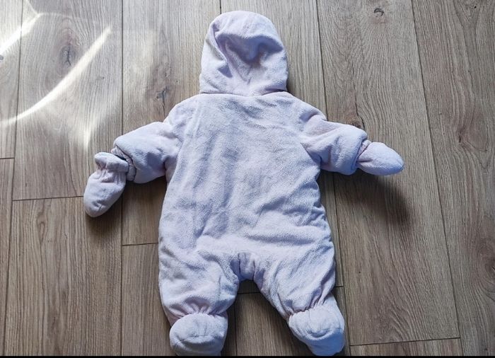 Combi pilote bébé 1 mois -bien chaude pour
I'hiver - photo numéro 2