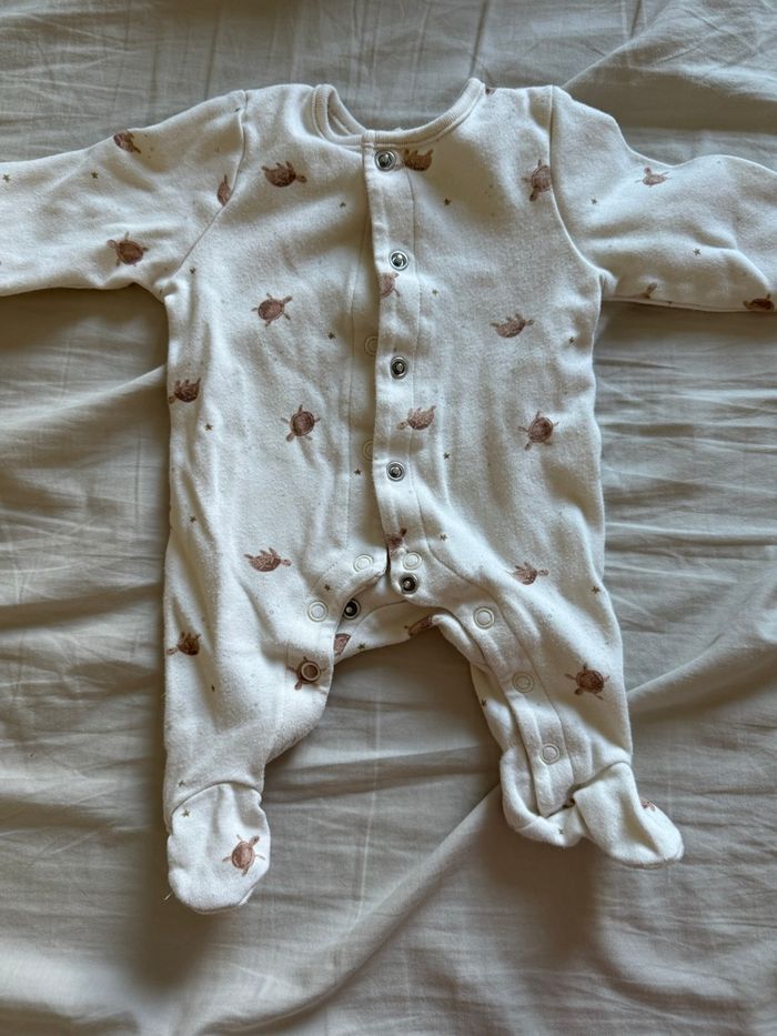 Lot pyjama 1 mois - photo numéro 3