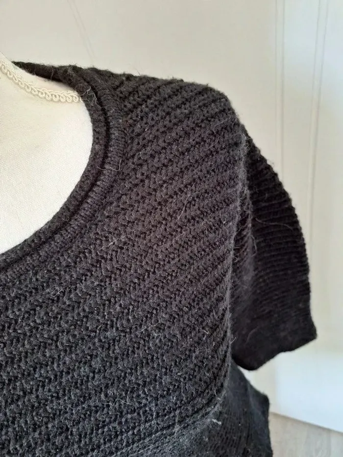 Pull femme noir - photo numéro 4