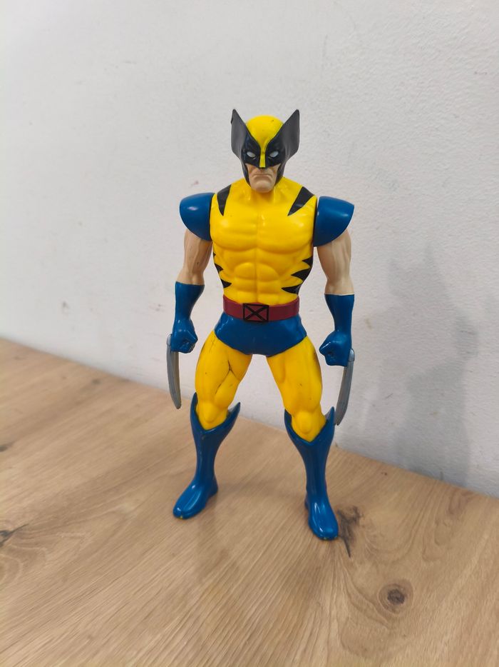 Figurine Wolverine 30 cm - photo numéro 1