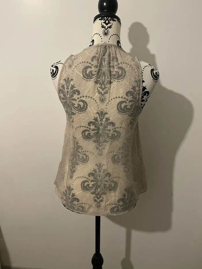 Blouse débardeur sans manche beige à motifs blanc en voile taille 38 - photo numéro 6