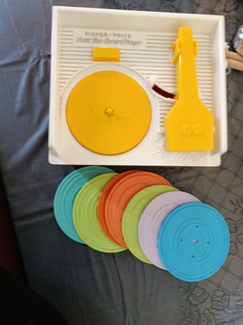 Music box Fisher price