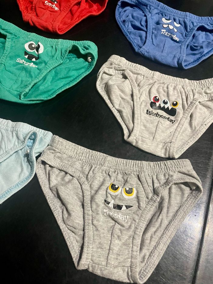 Lot slips garçon 2/3 ans - photo numéro 2