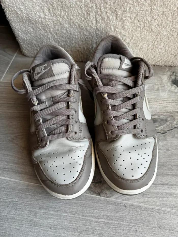Dunk Nike beige marron - photo numéro 3