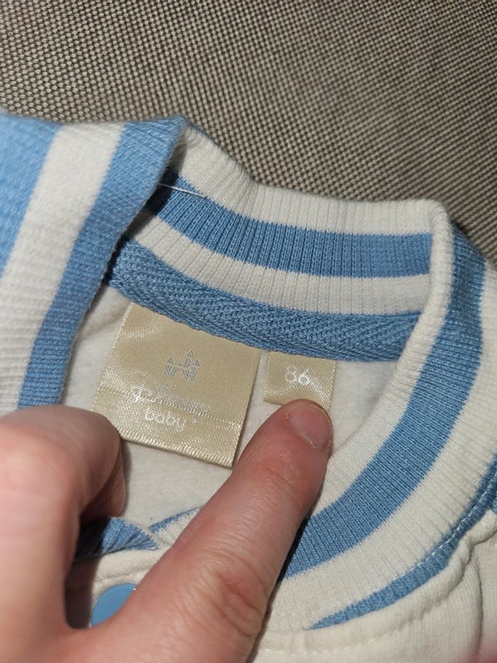 Veste + tee-shirt - photo numéro 4