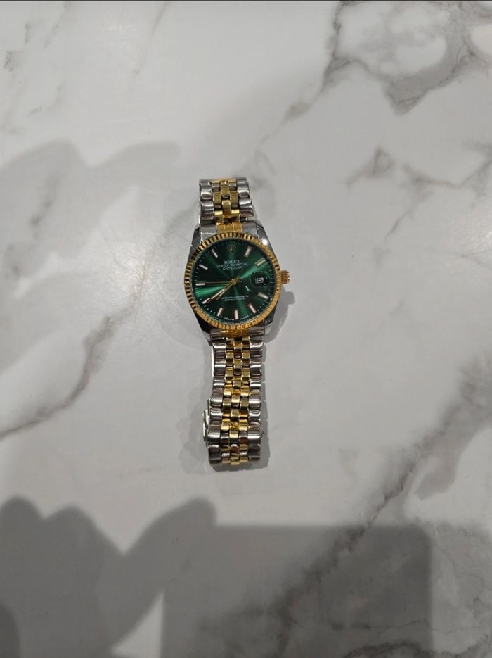 Montre neuve inspi R