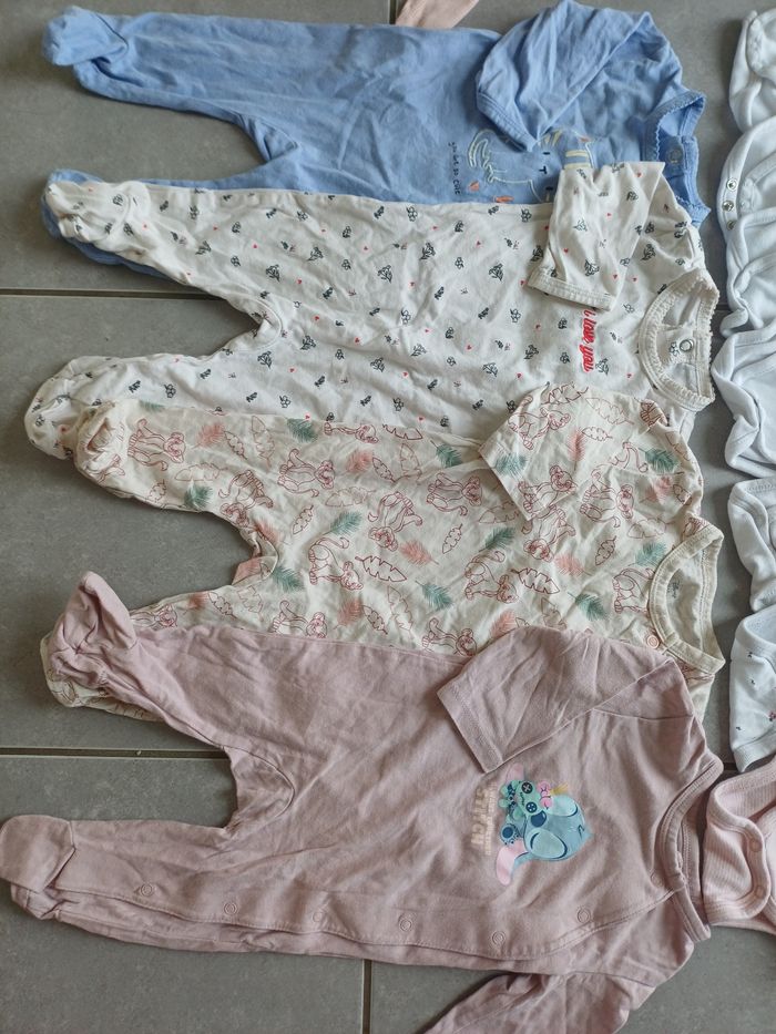 Vêtements 3 mois - photo numéro 6