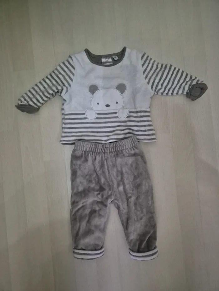 Pyjama 9 mois