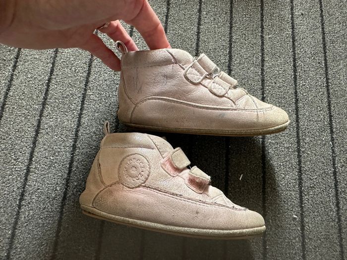 Basket robeez taille 22 - photo numéro 2