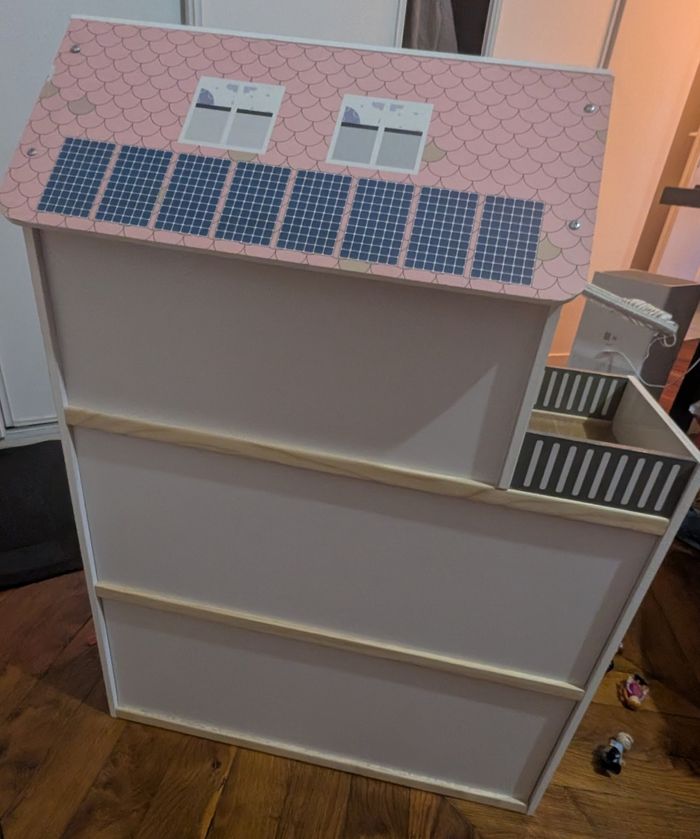 Maison de poupées et accessoires - photo numéro 2