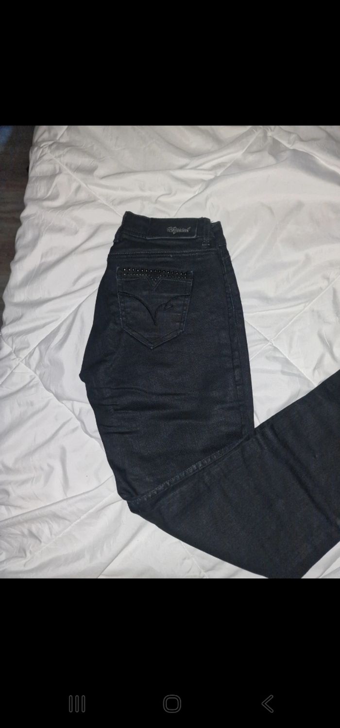 Jean Kaporal style enduit