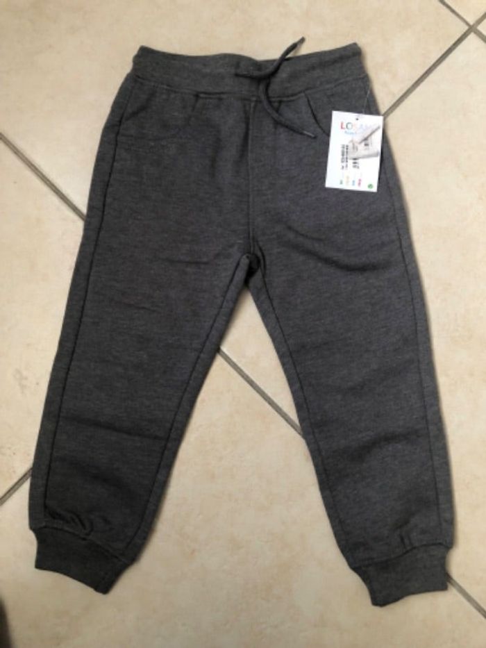 Jogging gris neuf