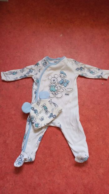 Pyjama Disney 6mois.