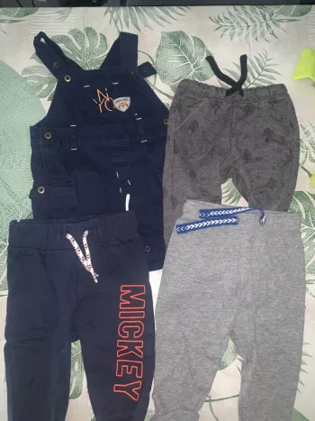 Lot de vêtements 12 mois