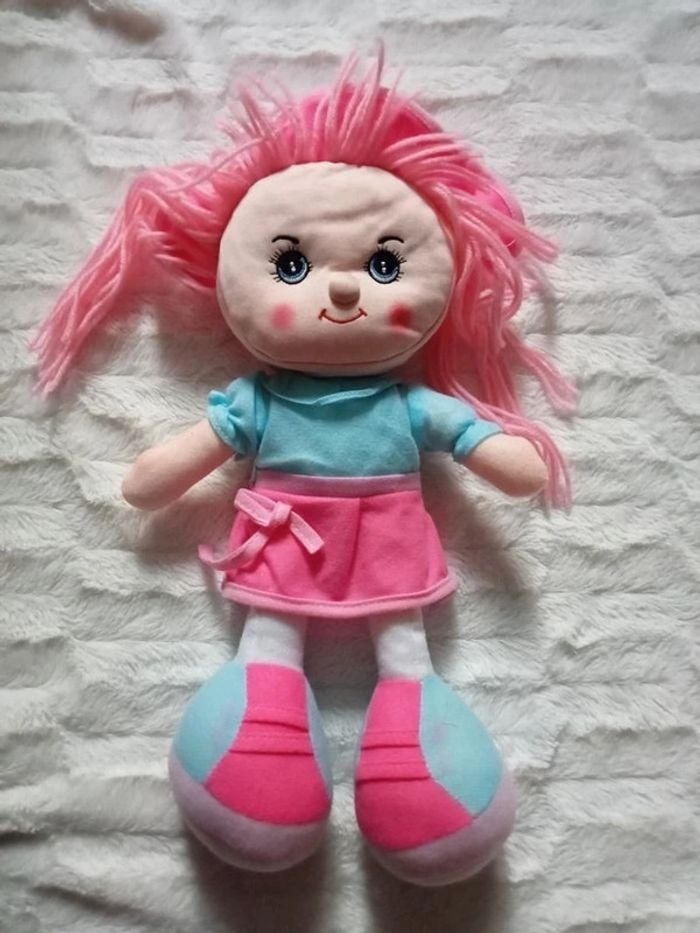 Poupée en peluche sonore - photo numéro 9