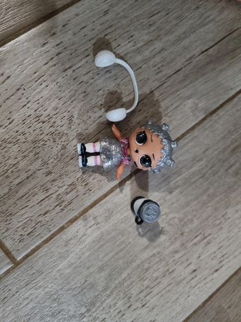 LOL surprise poupée avec accessoires