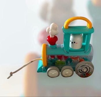 Jouet 1 er âge « ma locomotive a tirée »