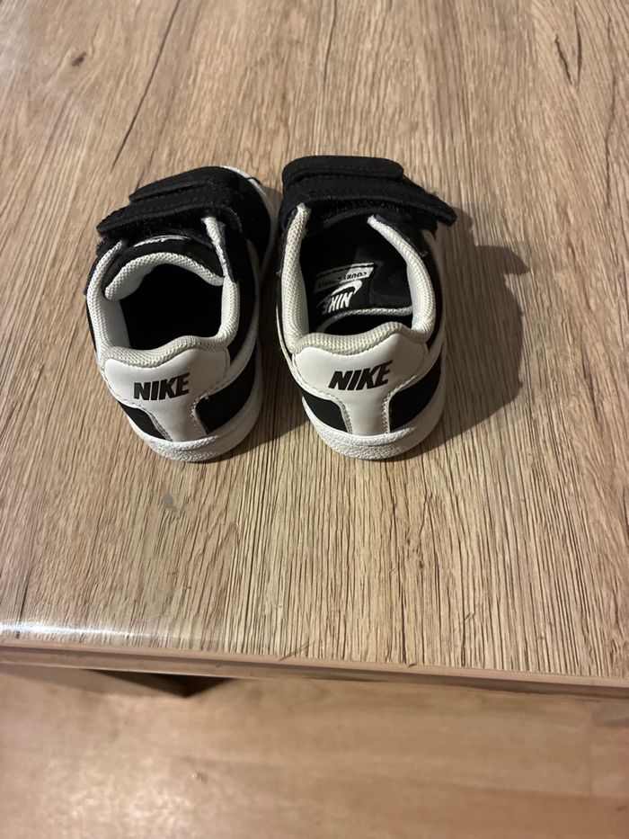 Chaussures Nike - photo numéro 5