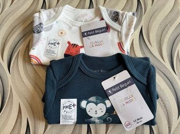Lot de 2 bodies  manches courtes - Taille 12 mois 80 cm