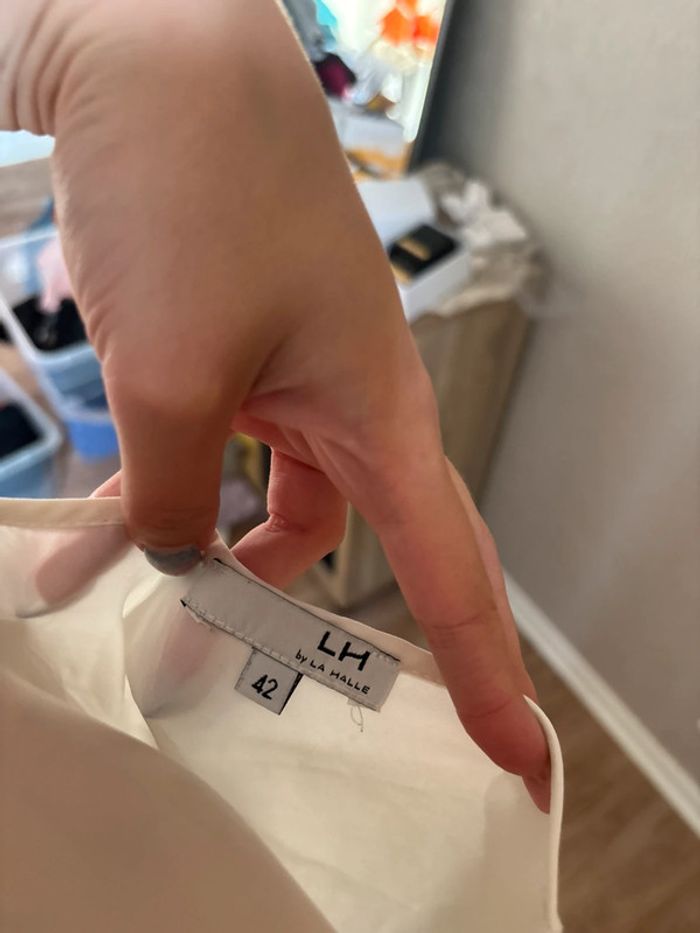 Débardeur blanc - photo numéro 3