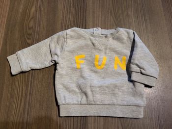 Pull taille 3 mois (56/62 cm)