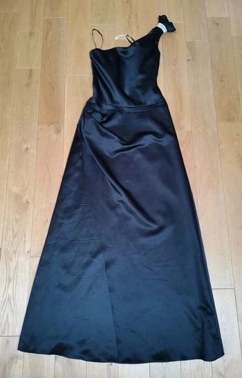 😍 Magnifique Robe de soirée noir satinée 😍