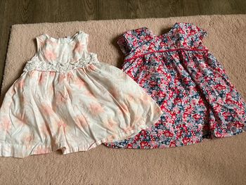 Lot 2 robe