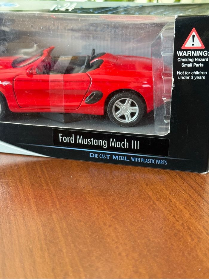 Welly - Ford Mustang Mach 3 (1:24) - photo numéro 4