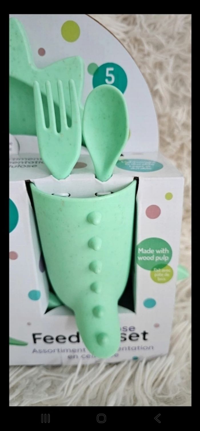 Magnifique coffret repas dinosaure Melii Neufs - photo numéro 2