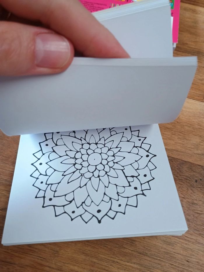 Livre mini coloriage - photo numéro 5