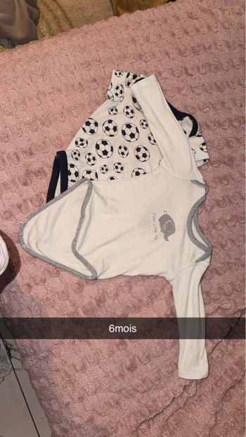 Body 6mois 