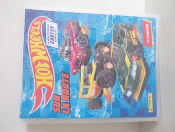 Classeur Hotwheels - Cartes à collectionner  (J30)