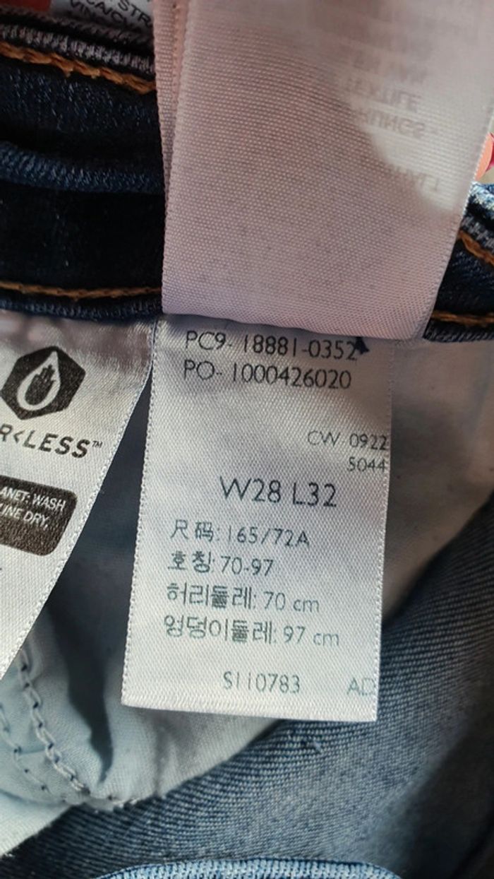 Jean levi's 711 skinny w28 l32 taille 36 - photo numéro 12