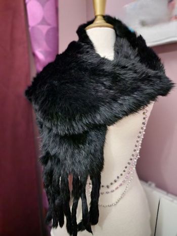 Jolie écharpe longue style lapin