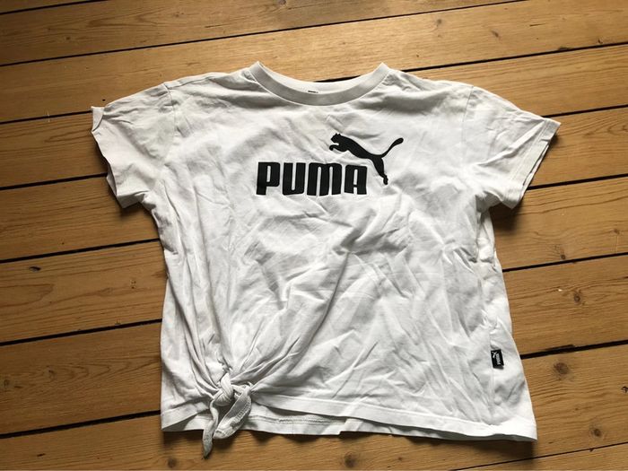 Tee shirt a noeud Puma