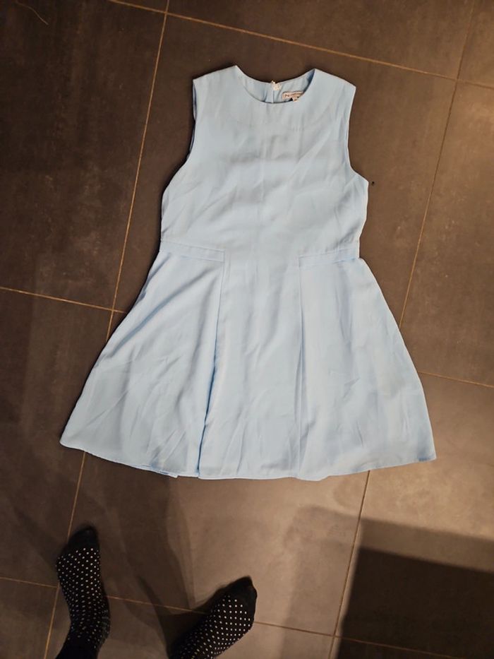 Robe courte