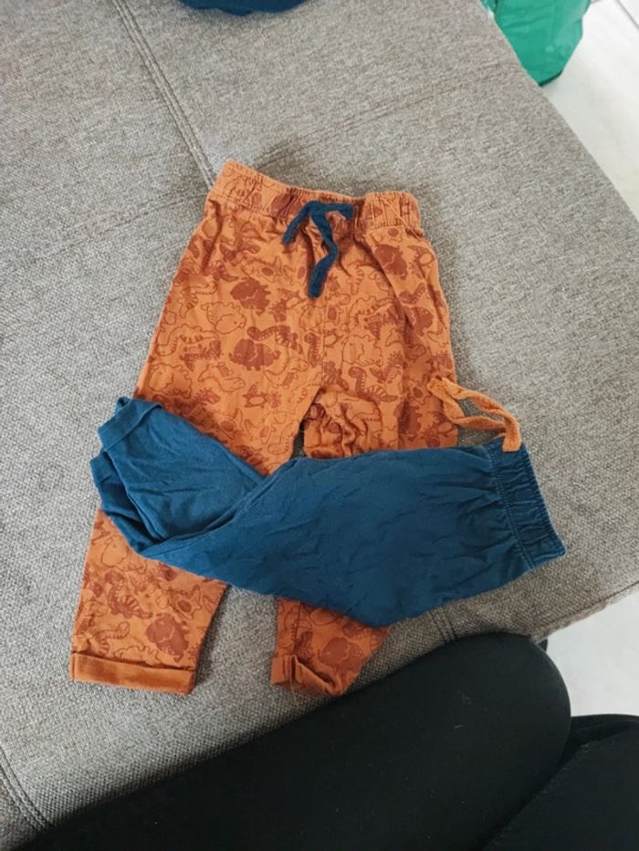 Lot vêtements 12 mois - photo numéro 3