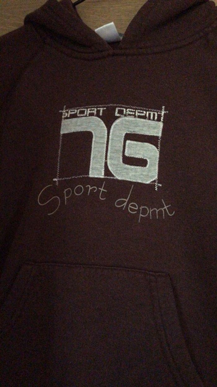 Sweat-shirt marron à capuche 8/10 ans - photo numéro 2