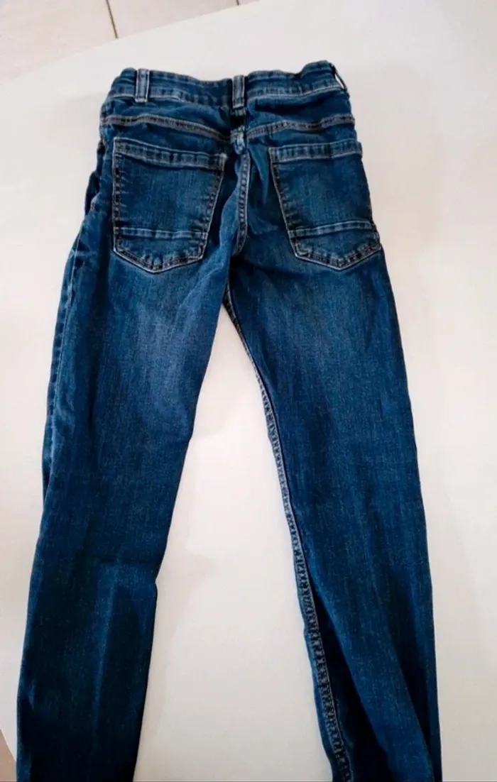 Jeans 9 ans - photo numéro 3