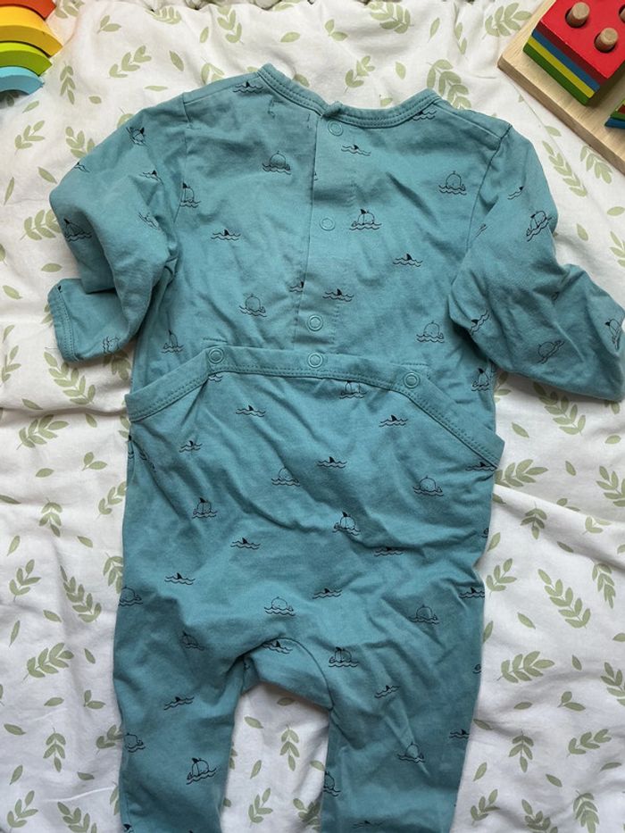 pyjama grenouillère en coton vert motifs baleine 6 mois kiabi - photo numéro 6