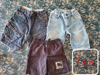 Lot shorts garçon 7ans