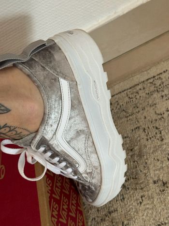 Vans en velour