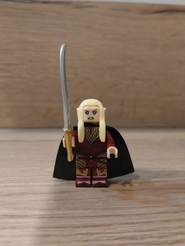 Figurine type lego Roi Elfes Haldir seigneur des anneaux