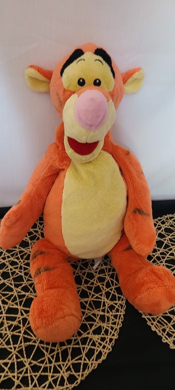 Peluche Tigrou DISNEY NICOTOY