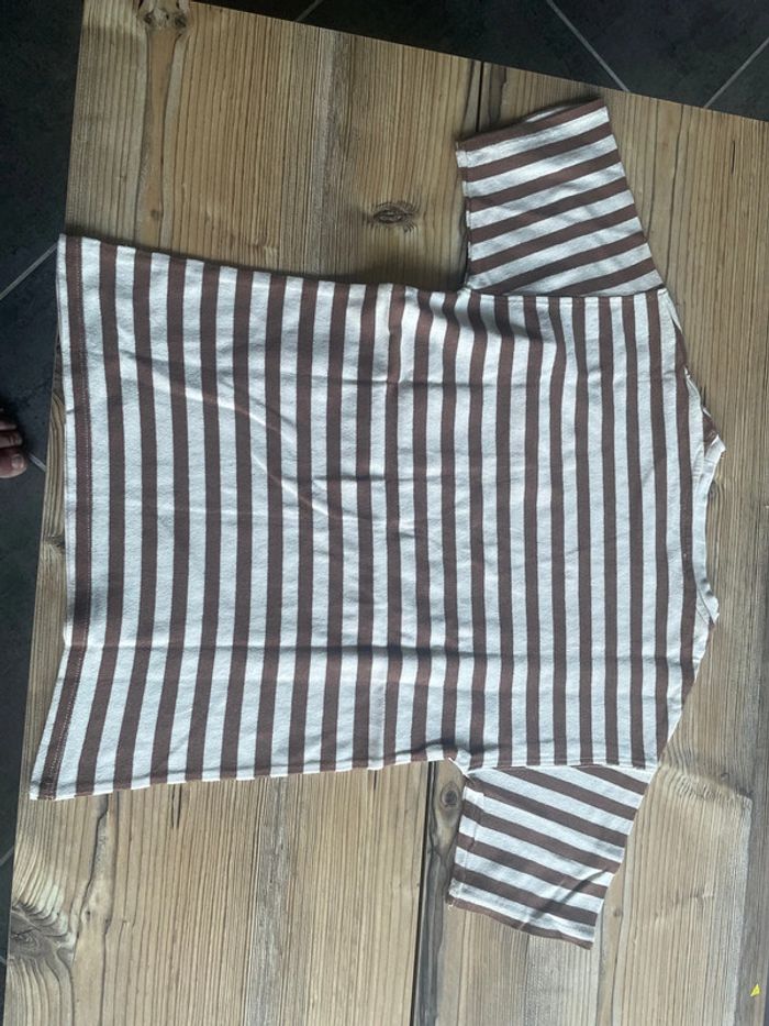 Haut Zara garçon 10 ans - photo numéro 4